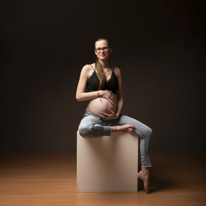shooting photo grossesse Studio photo Guillaume Planat montpellier Nîmes