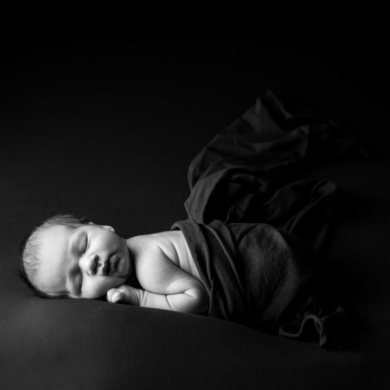 bebe photo naissance - Studio photo Guillaume Planat montpellier Nîmes