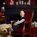 Mini séance de Noël en famille dans un décor féérique à Montpellier